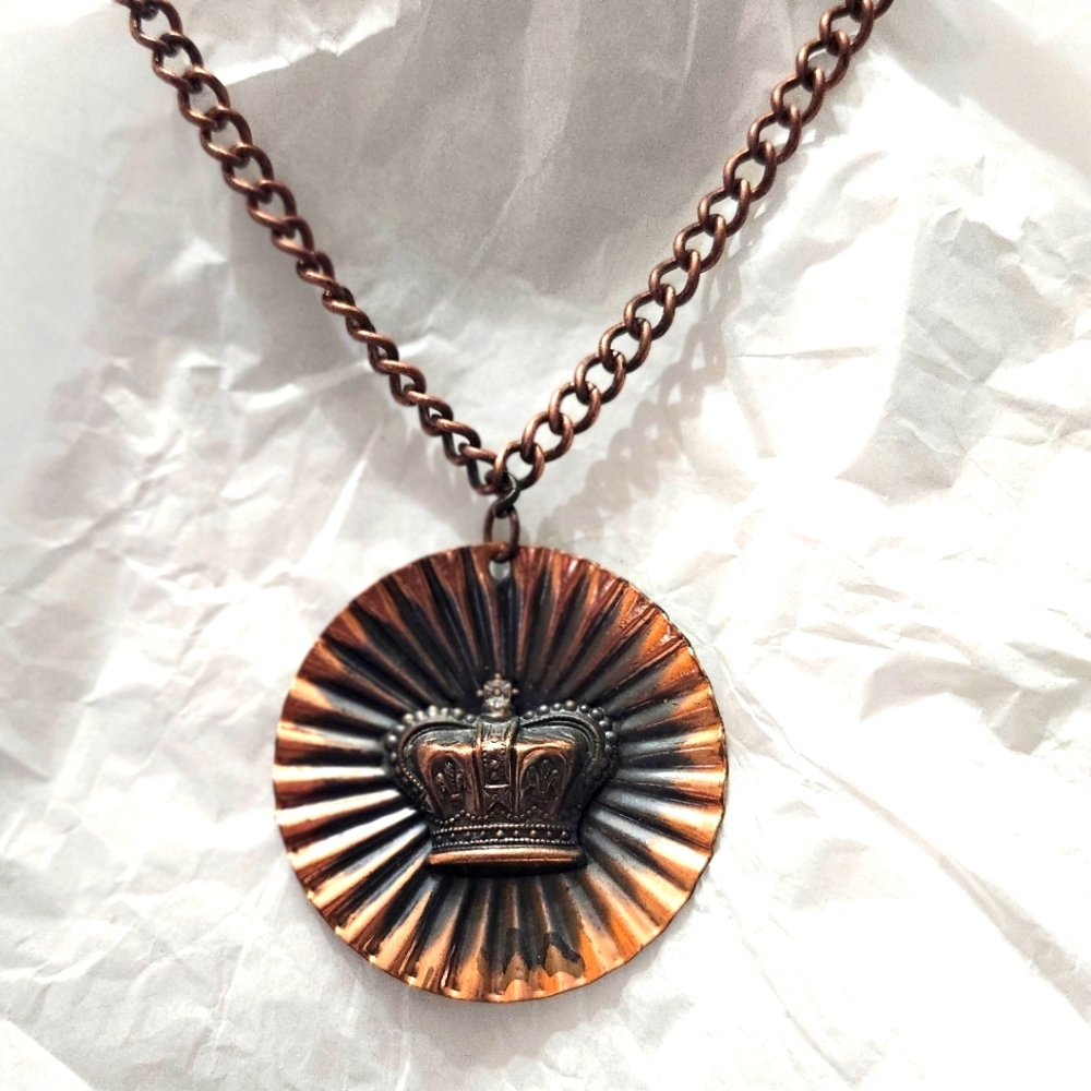 Vtg Solid Copper Mid Century Crown Medallion Larg… - image 1